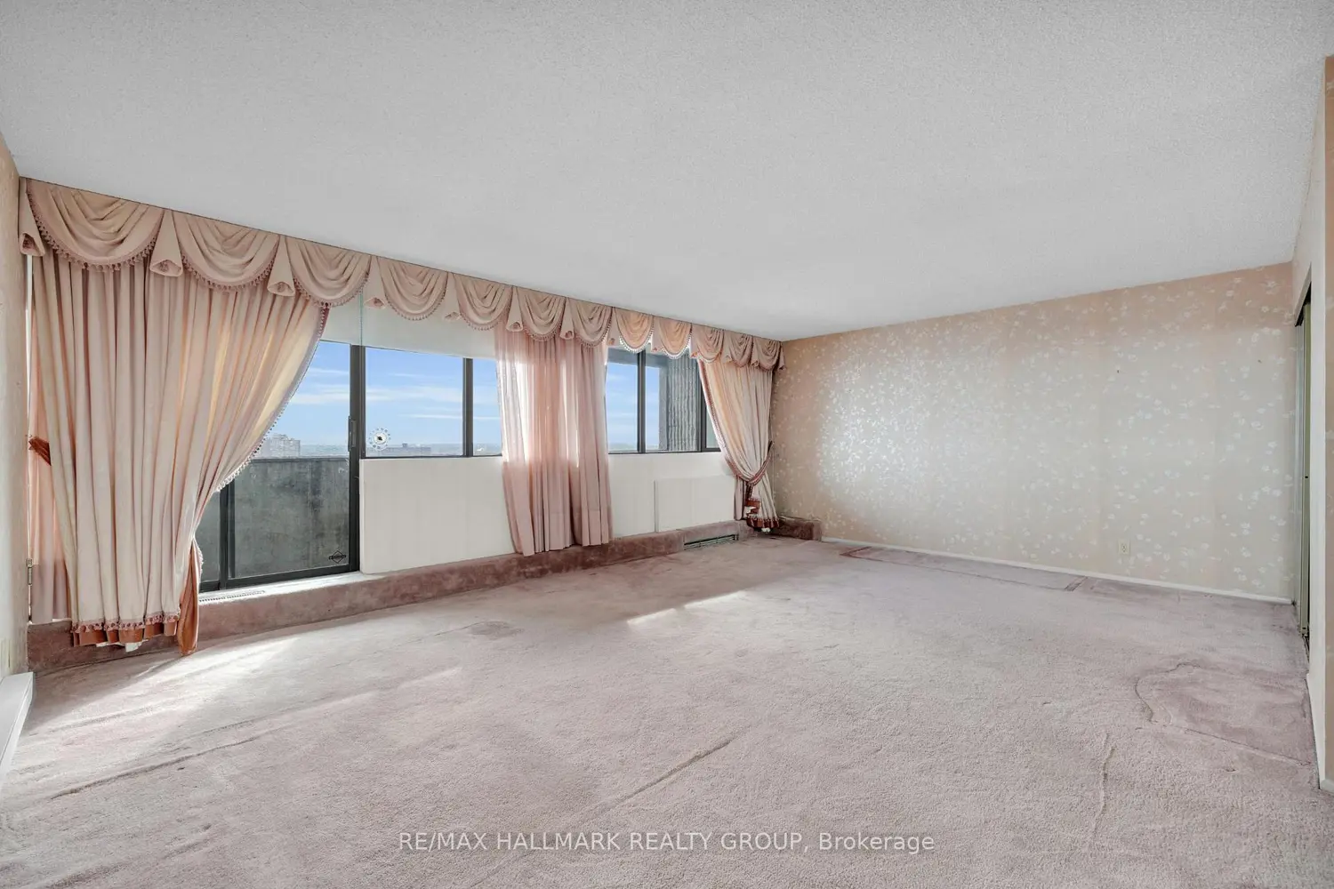 Additional image 12 of 1285 Cahill Drive 2005