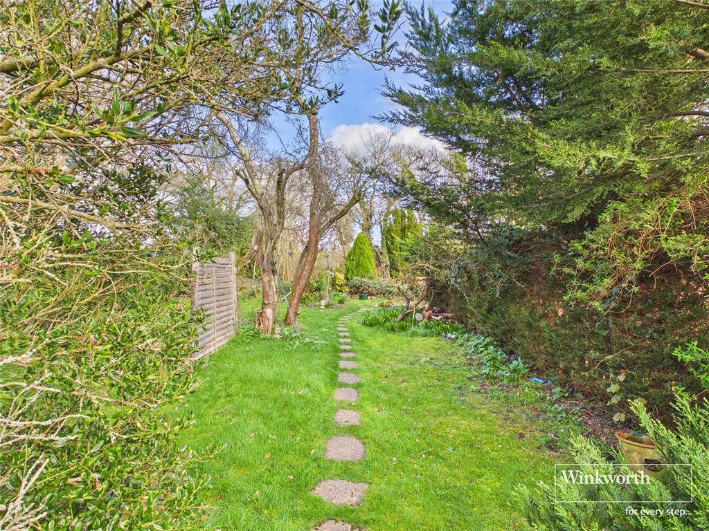 Additional image 15 of 3 bed terraced house for saleKing Street, Mortimer Common, Reading, Berkshire RG7