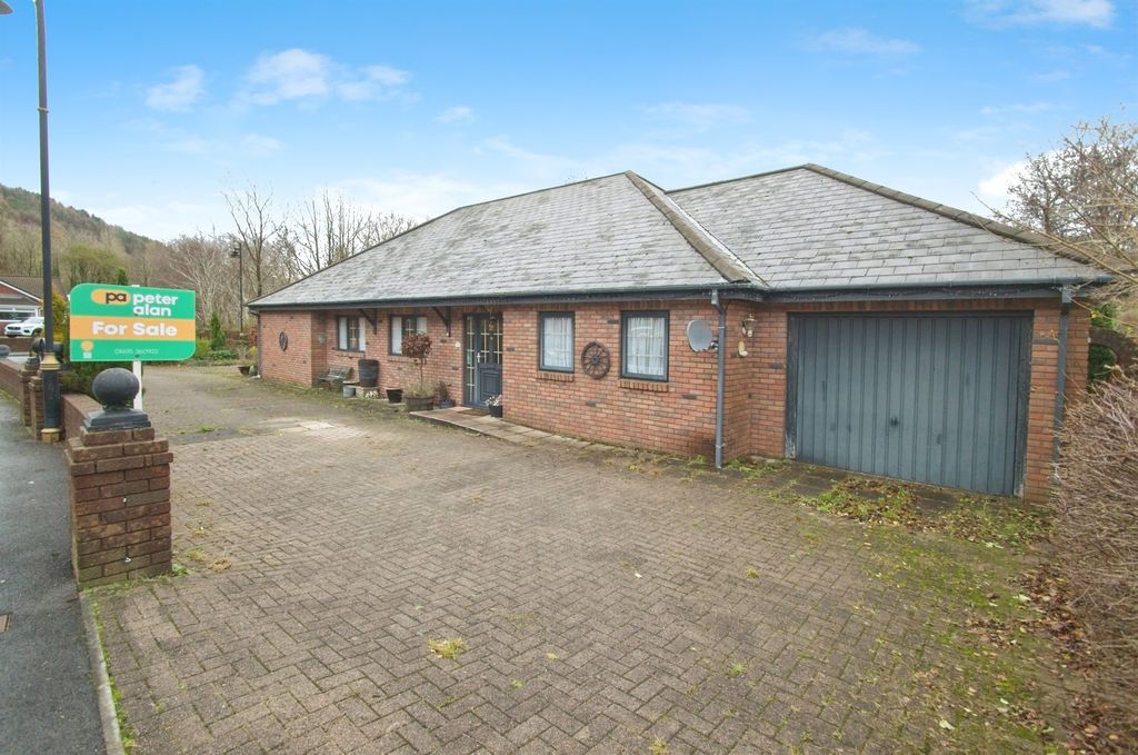 6 bed detached bungalow for saleBeech Grove, Victoria, Ebbw Vale NP23
