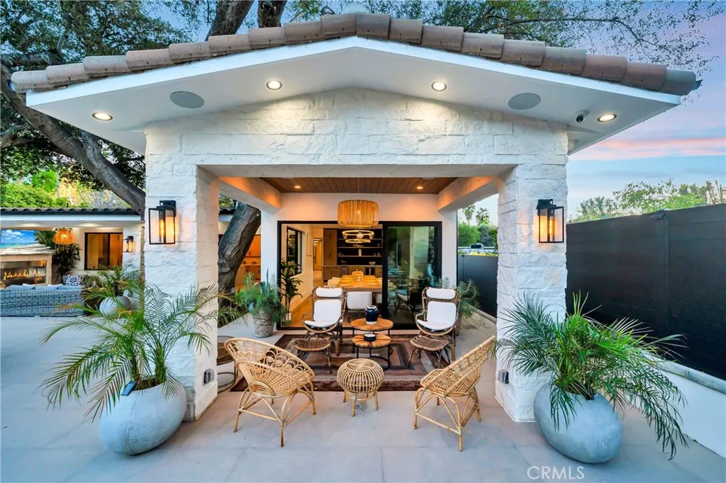 Additional image 60 of 19225 Rosita St, Tarzana, CA 91356