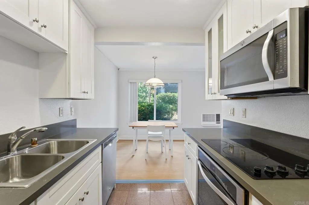 Additional image 27 of 8515 Villa La Jolla Drive Unit B, La Jolla, CA 92037