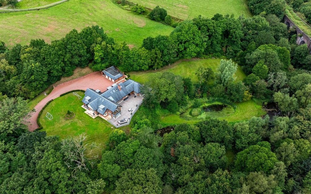 Additional image 83 of 5 bed detached house for saleThe Pump House, Standish, Wigan WN1