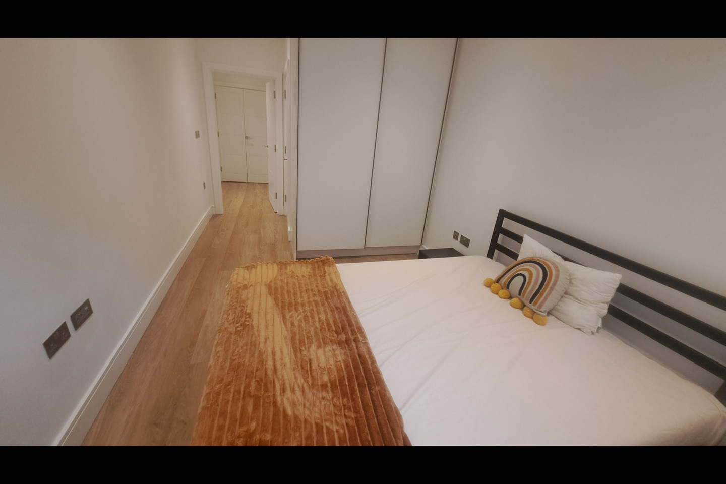 Additional image 9 of 2 Bed Flat, East Timber Yard, B5, N1 7GU