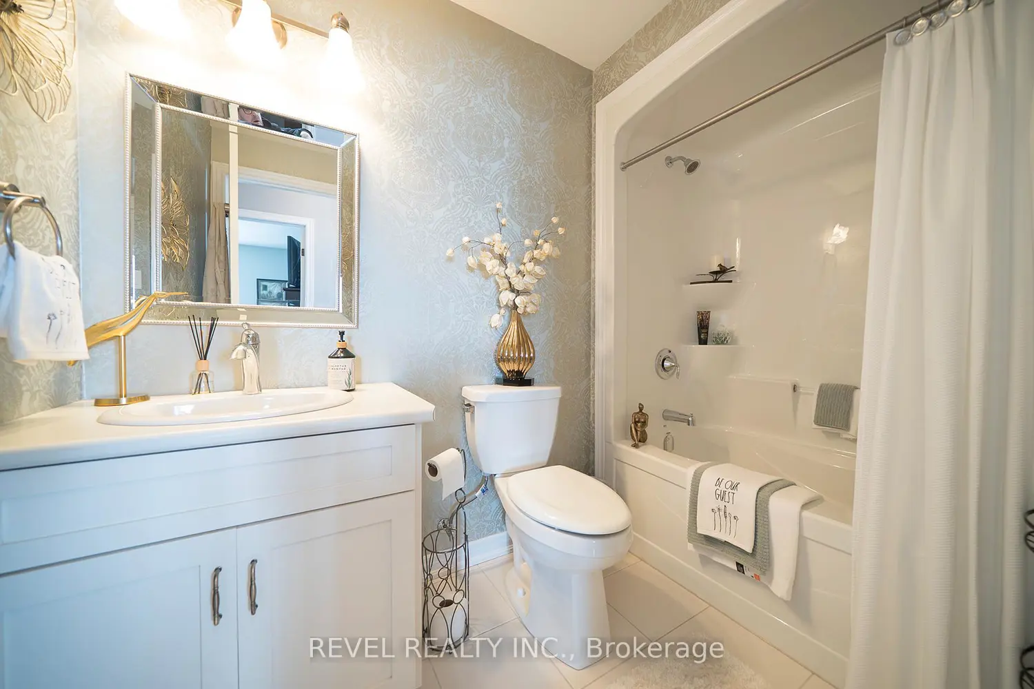 Additional image 18 of 261 Schooner Drive