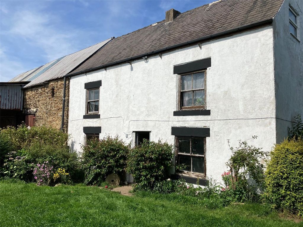 Equestrian for saleHesley Lodge Farm, Thorpe Hesley, Rotherham, South Yorkshire S61