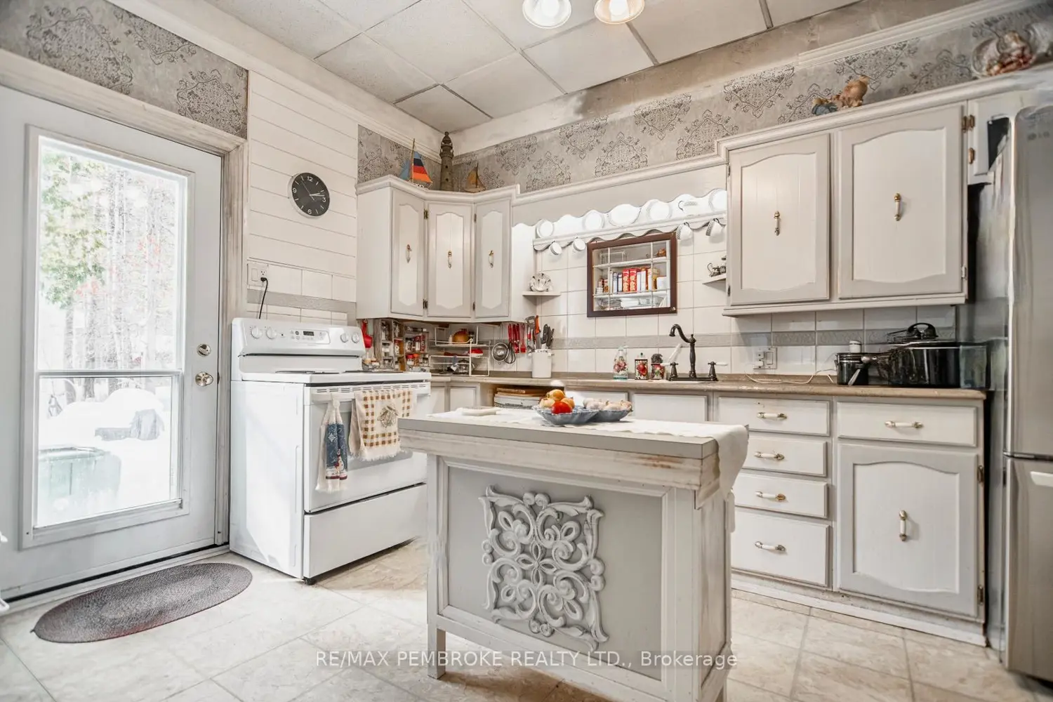 Additional image 8 of 476 Airport Road