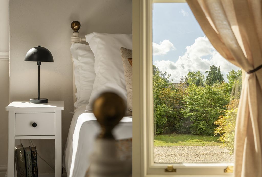 Additional image 19 of 2 bed flat for salePark Gardens, Bath BA1