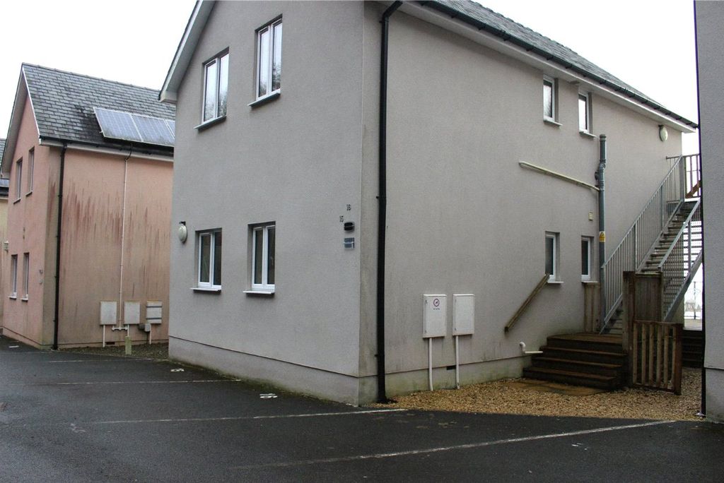 Additional image 5 of 2 bed flat for saleApt 2 (16) Coastal View, Pendine, Carmarthen SA33