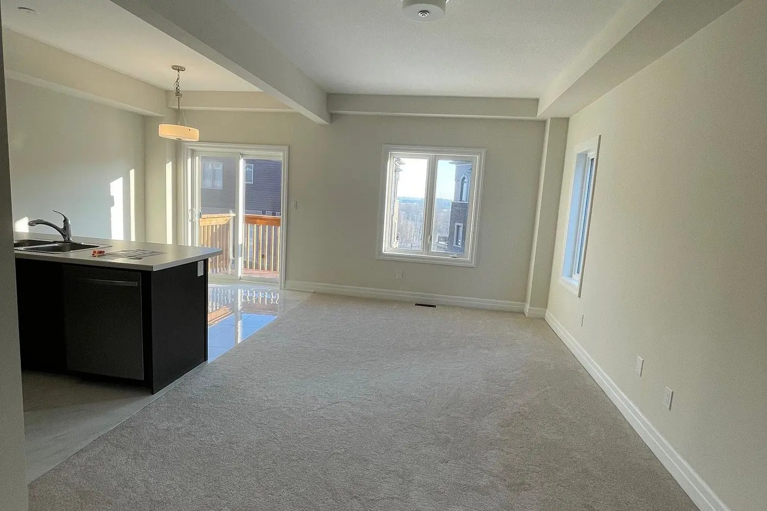 620 Colborne Street 66 photo 5