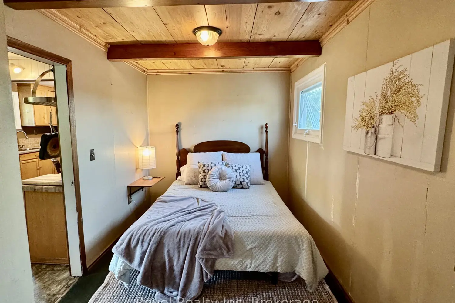 Additional image 9 of 2816 Chiswick Line