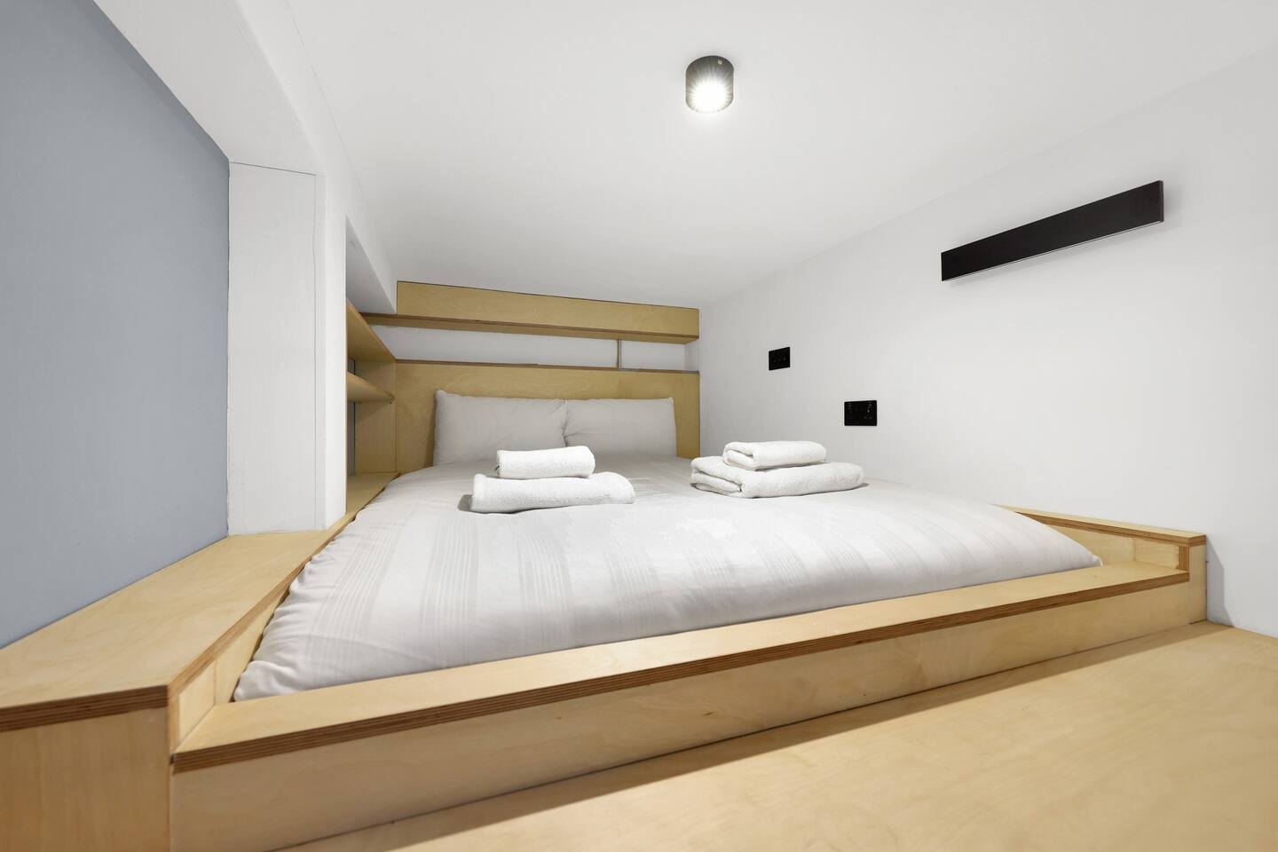 Additional image 2 of Studio Flat, Hilldrop Road, N7, N1 7GU