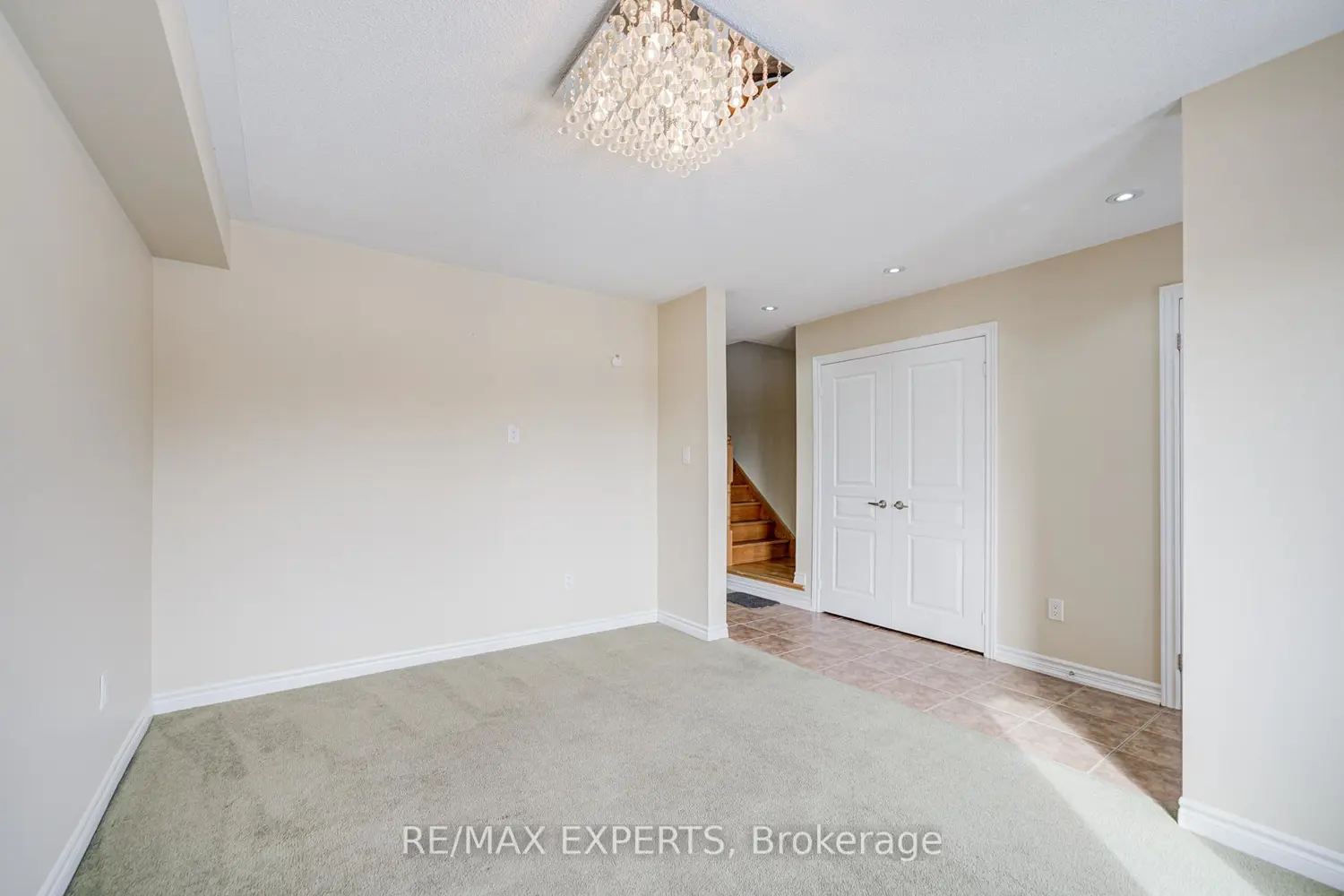 Additional image 2 of 72 Aspen Hills Road