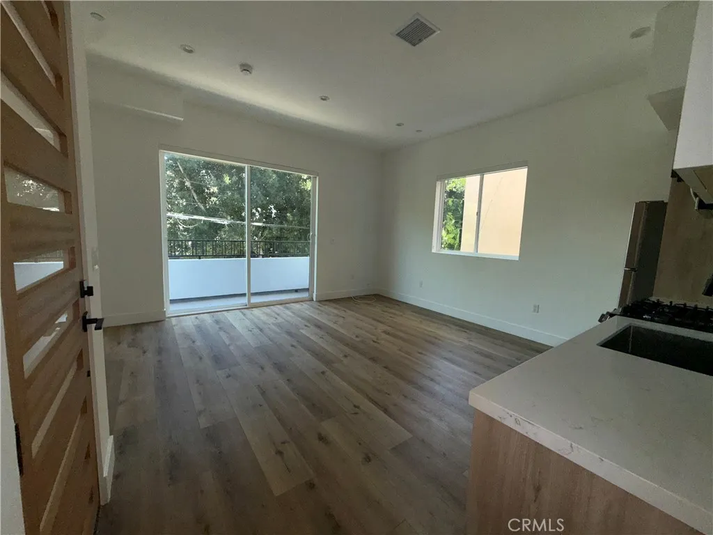 Additional image 13 of 5044 Laurel Canyon Boulevard, Valley Village, CA 91607