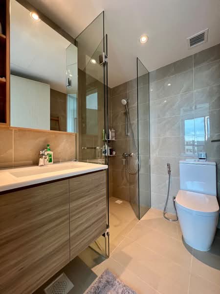 Additional image 7 of 45 Tampines Lane