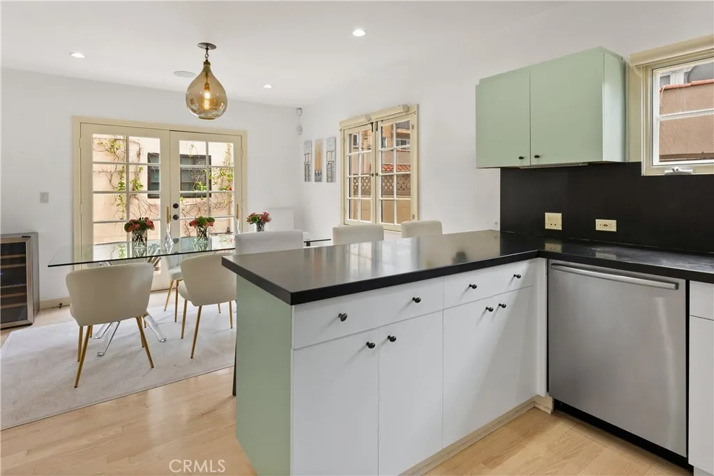 Additional image 12 of 708 Westbourne Dr, West Hollywood, CA 90069