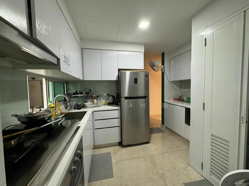 Additional image 6 of 2 Whampoa East