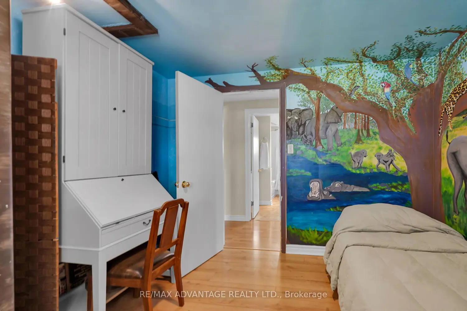 Additional image 7 of 2678 Dorchester Road