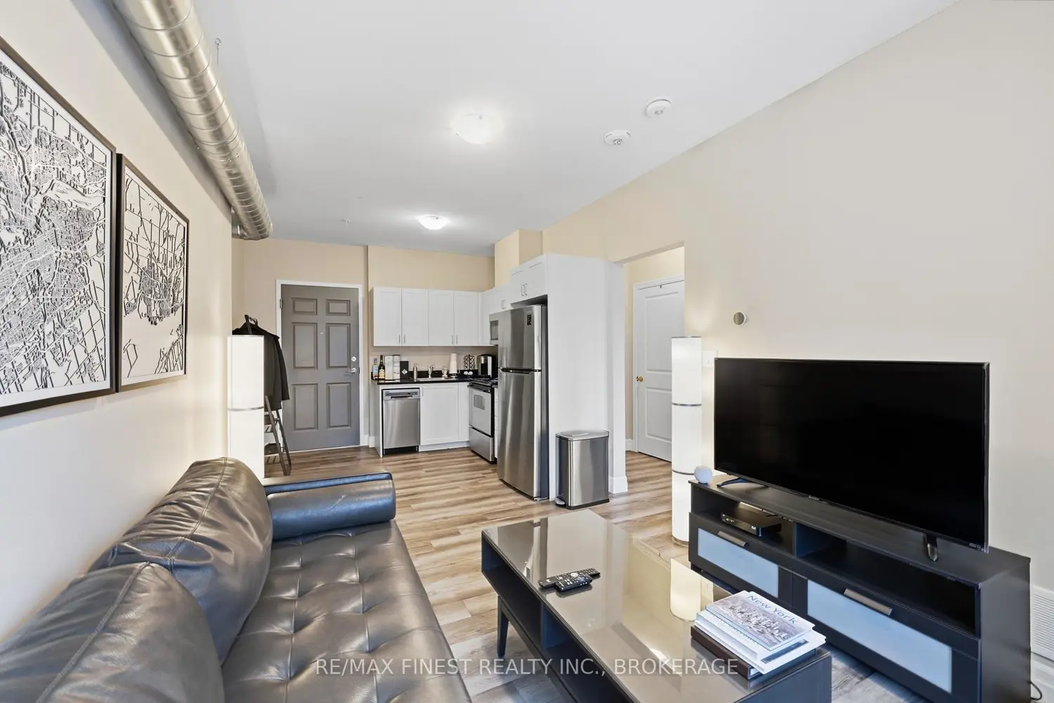 Additional image 18 of 501 Frontenac Street 421