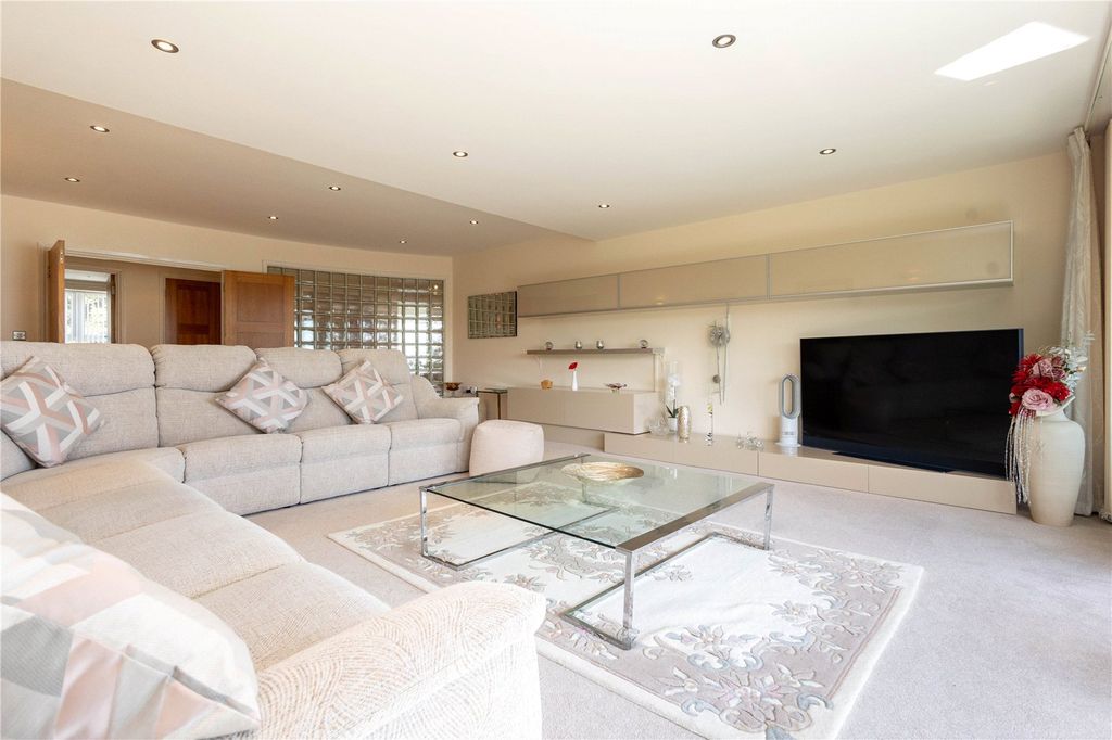 Additional image 11 of 3 bed flat for saleWestminster Road, Branksome Chine, Poole, Dorset BH13