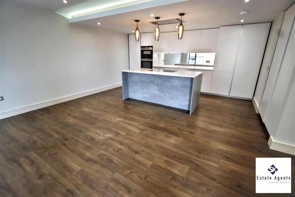 Additional image 16 of 2 bed flat for saleChelsea Heights, Sheffield S11