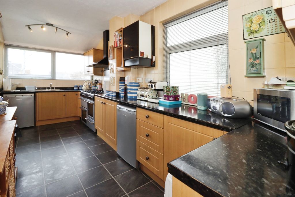 Additional image 8 of 3 bed end terrace house for saleKingsway, St. George, Bristol BS5