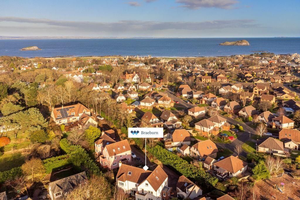 6 bed detached house for saleBraeburn, 69 Dirleton Avenue, North Berwick EH39 photo 4