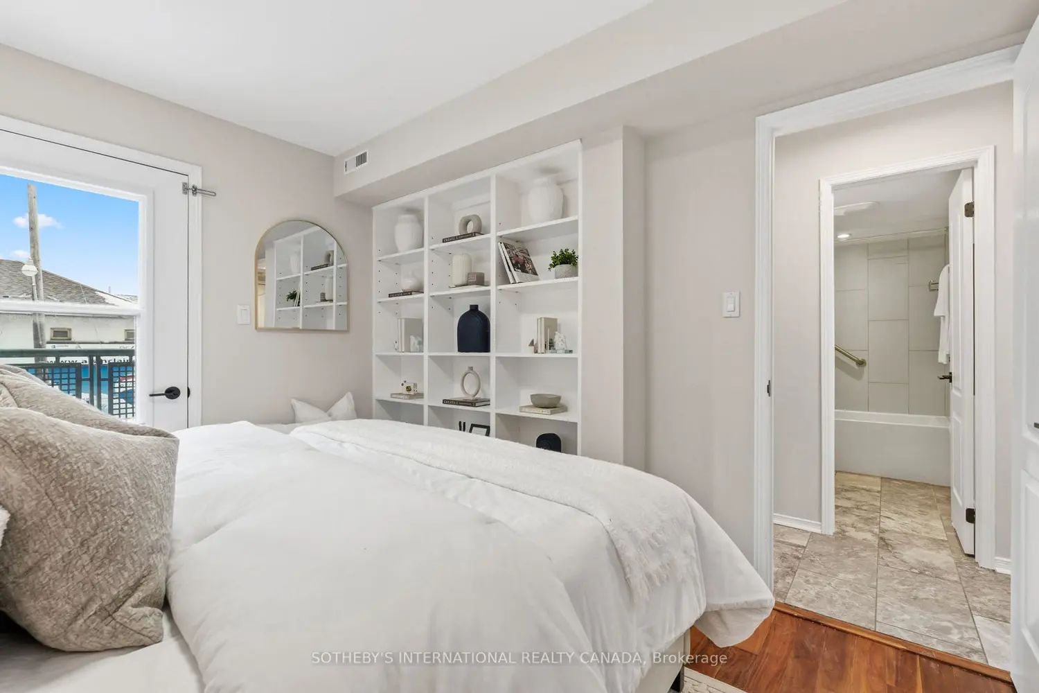 Additional image 14 of 101 Hammersmith Avenue 205