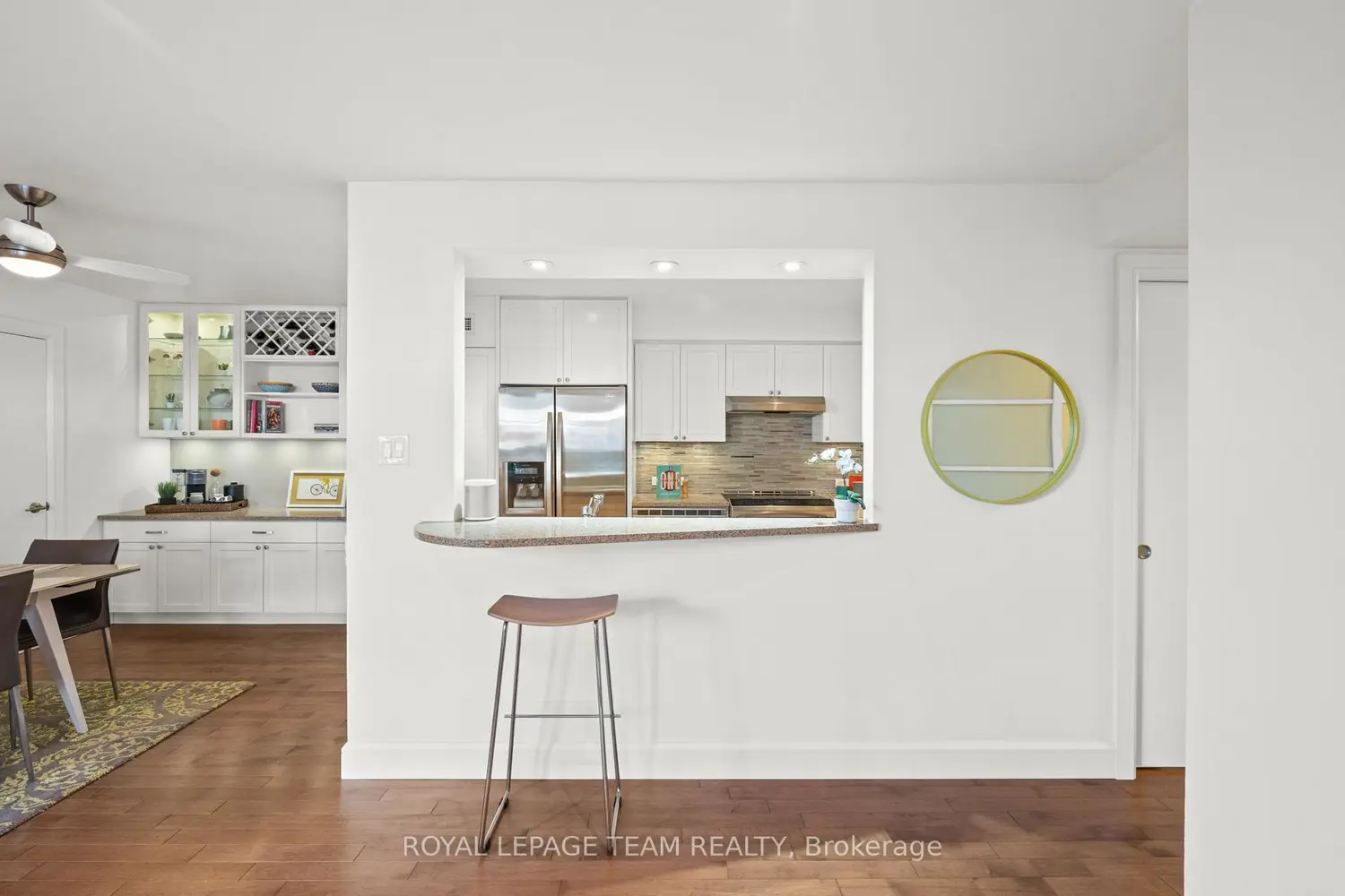 1 Columbus Avenue 202D photo 2