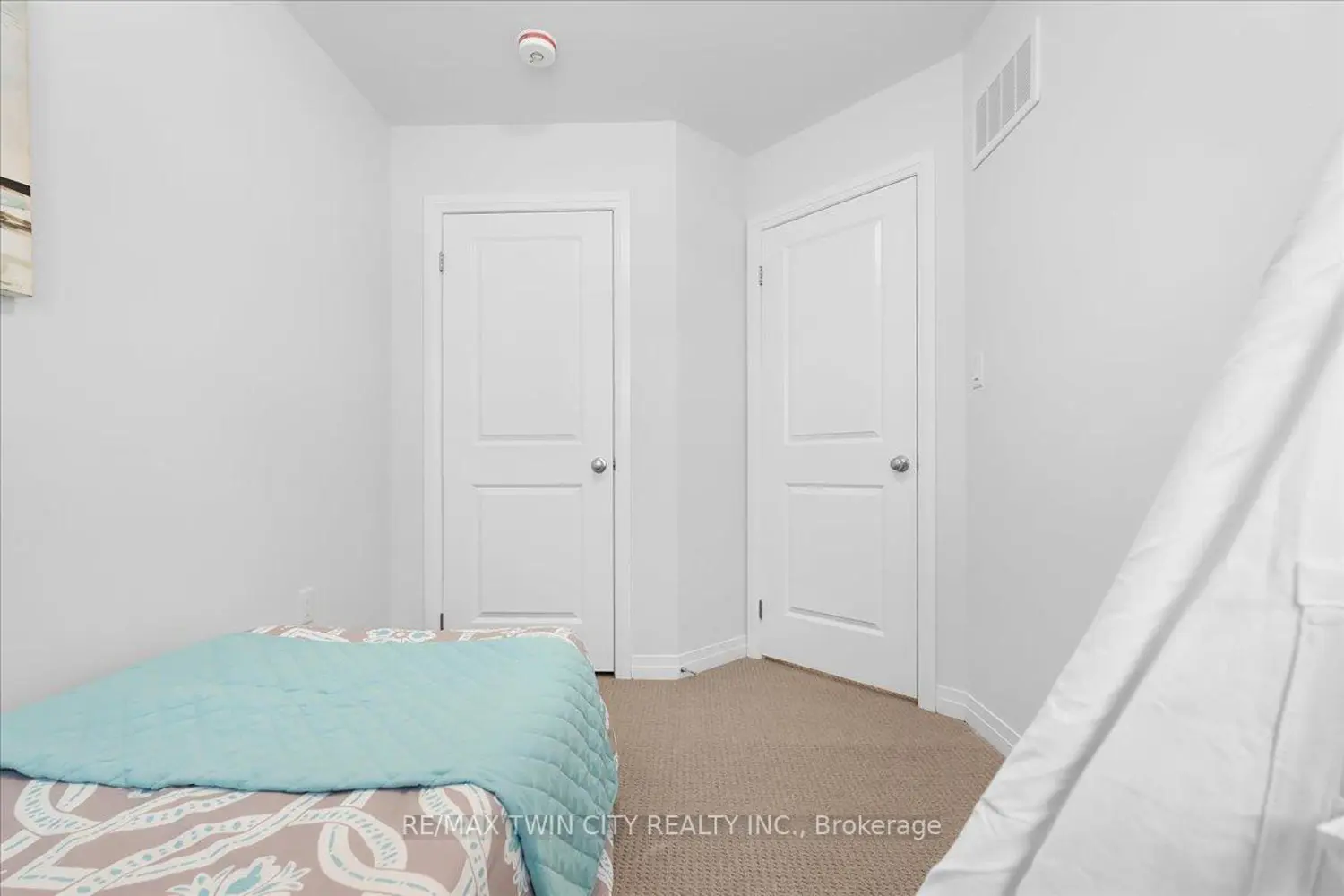 Additional image 10 of 155 Equestrian Way 85