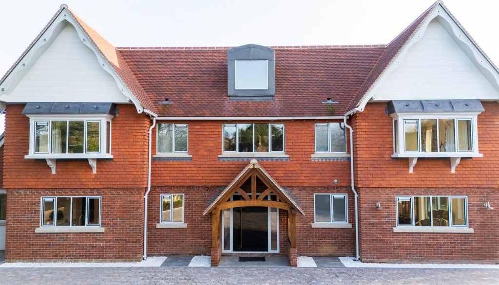 Additional image 4 of 4 bed detached house for saleThe Ridgeway, Eastbourne BN20