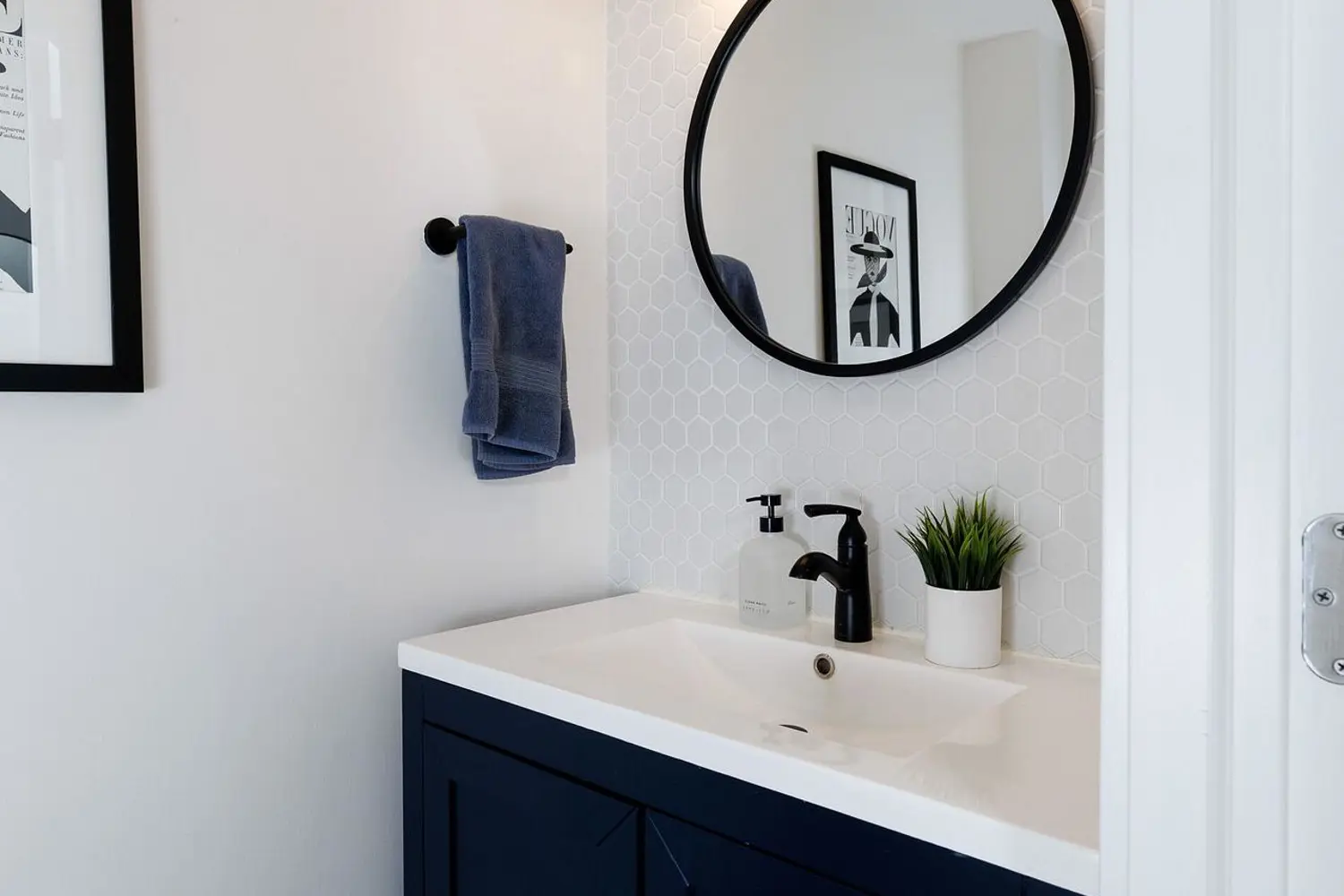 Additional image 10 of 61 Sarah Lane 23