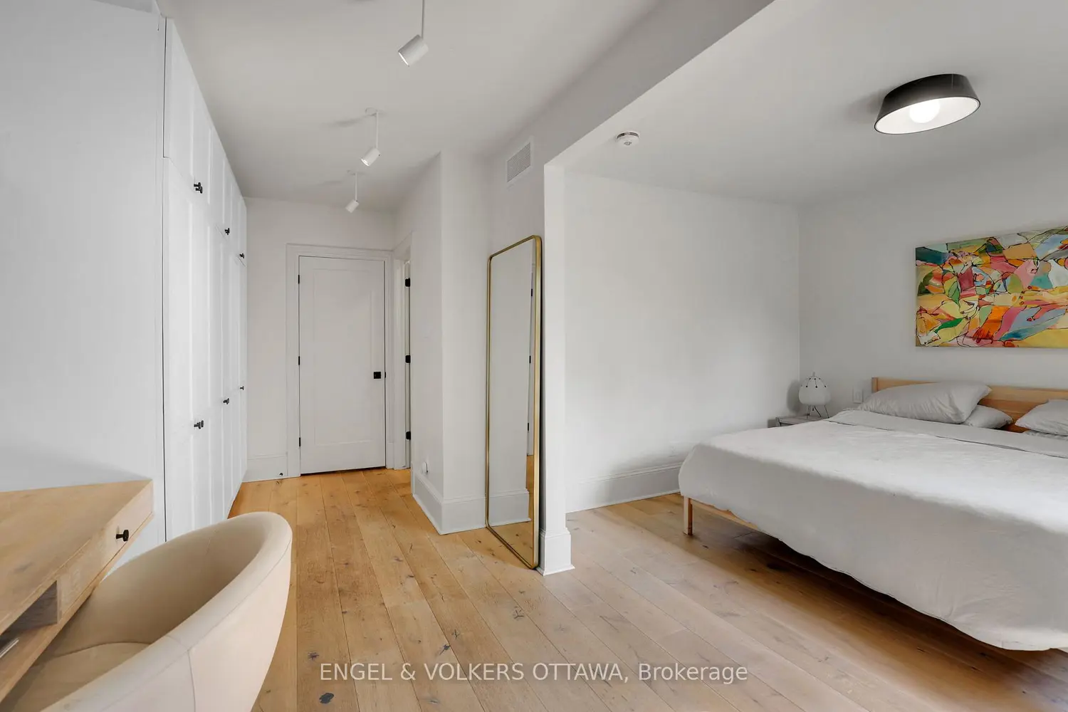 Additional image 15 of 597 Maclaren Street