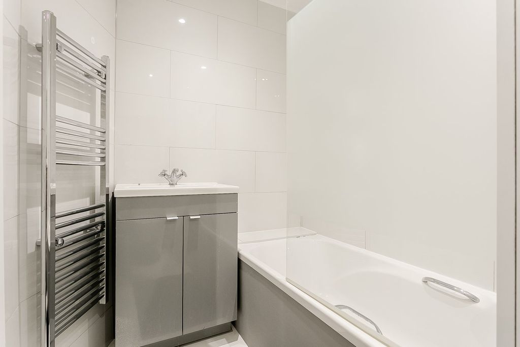 Additional image 12 of 1 bed flat for saleSeafield Road East, Edinburgh EH15