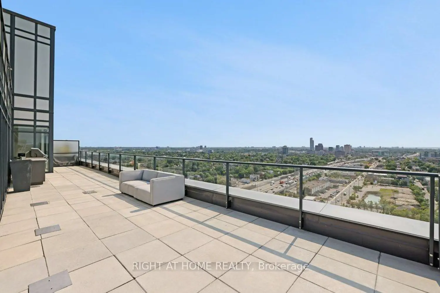 Additional image 14 of 203 Catherine Street 2002