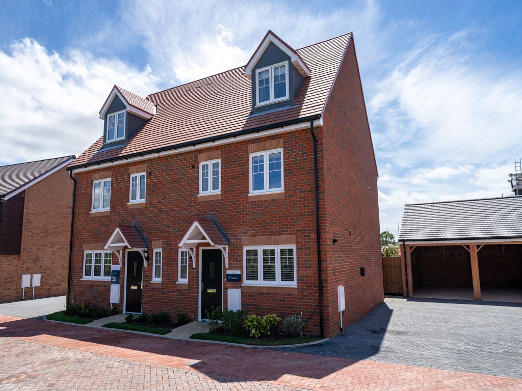 Additional image 2 of 3 bed semi-detached house for sale"The Leicester" at Lower Way, Thatcham RG19