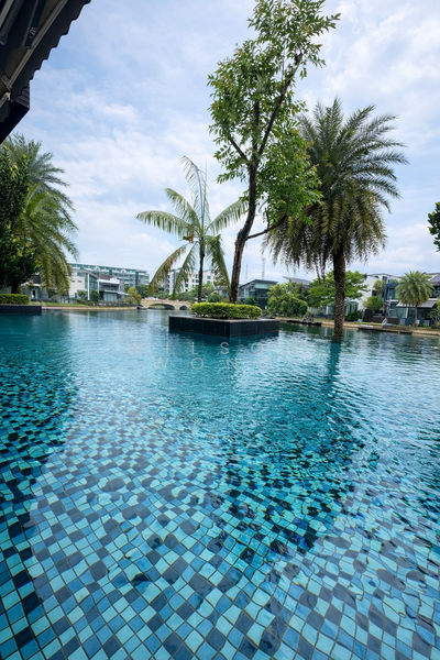 Additional image 3 of Paradise Island