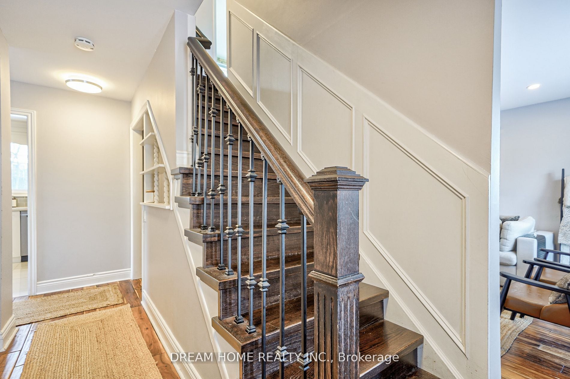 Additional image 4 of 417 Borden Avenue, Newmarket, ON, L3Y 5C1