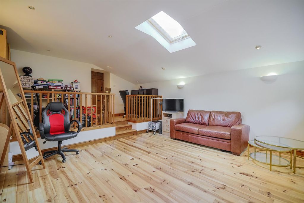 Additional image 17 of 5 bed detached house for saleGellidywyll Farm, Olchfa Lane, Sketty, Swansea SA2