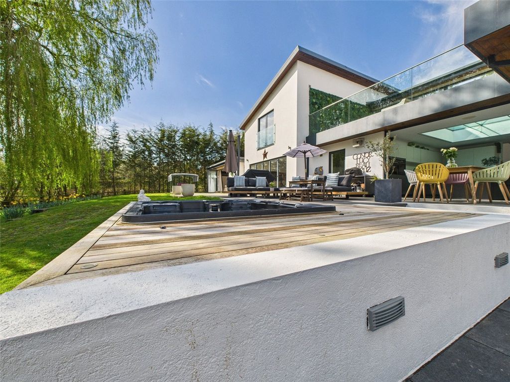 Additional image 10 of 5 bed detached house for saleAshford Hill Road, Headley, Thatcham, Hampshire RG19