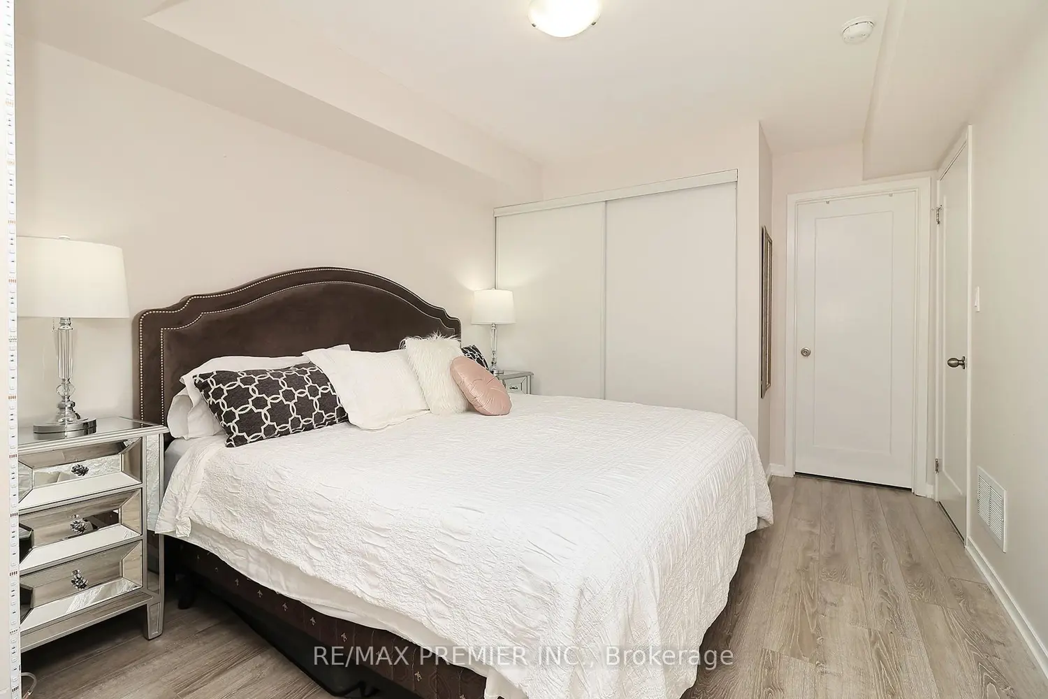 Additional image 12 of 26 Bruce Street C14