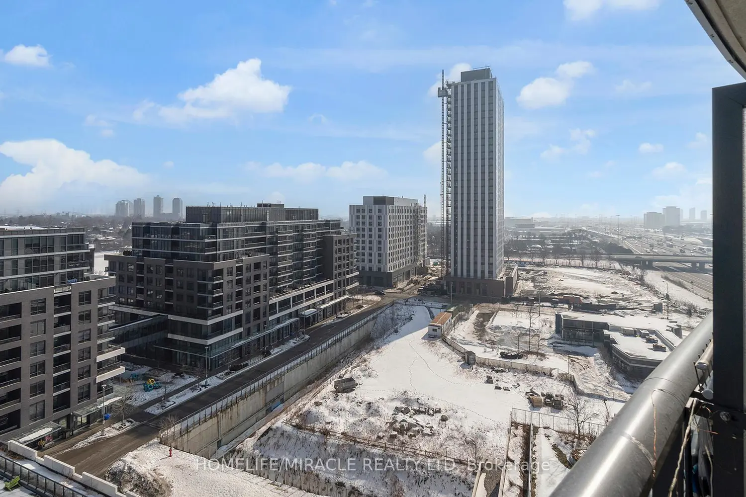 Additional image 18 of 30 Gibbs Road 1106