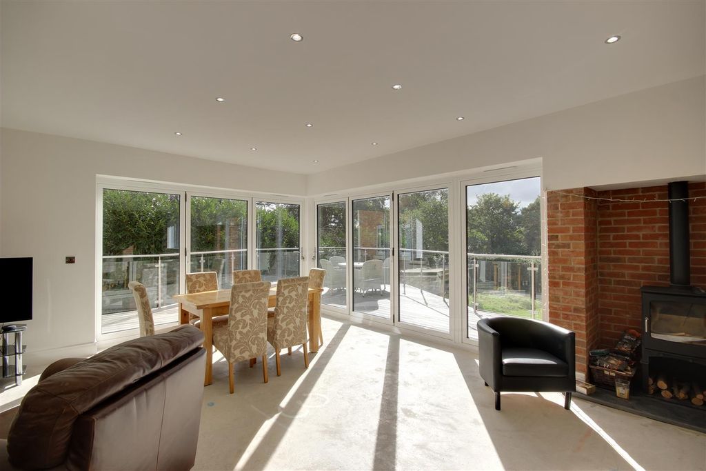 Additional image 2 of 5 bed detached house for saleSands Lane, Elloughton HU15
