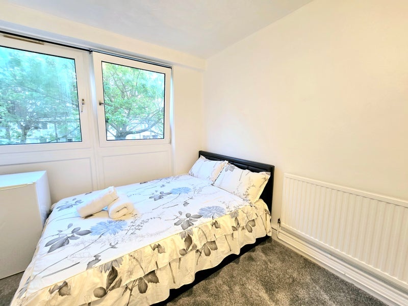 Additional image 2 of Room in a Shared House, London, E2, N1 7GU