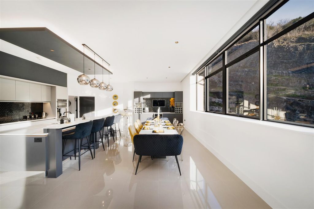 Additional image 29 of 5 bed detached house for saleThe Woodlands Estate, Cheddar BS27