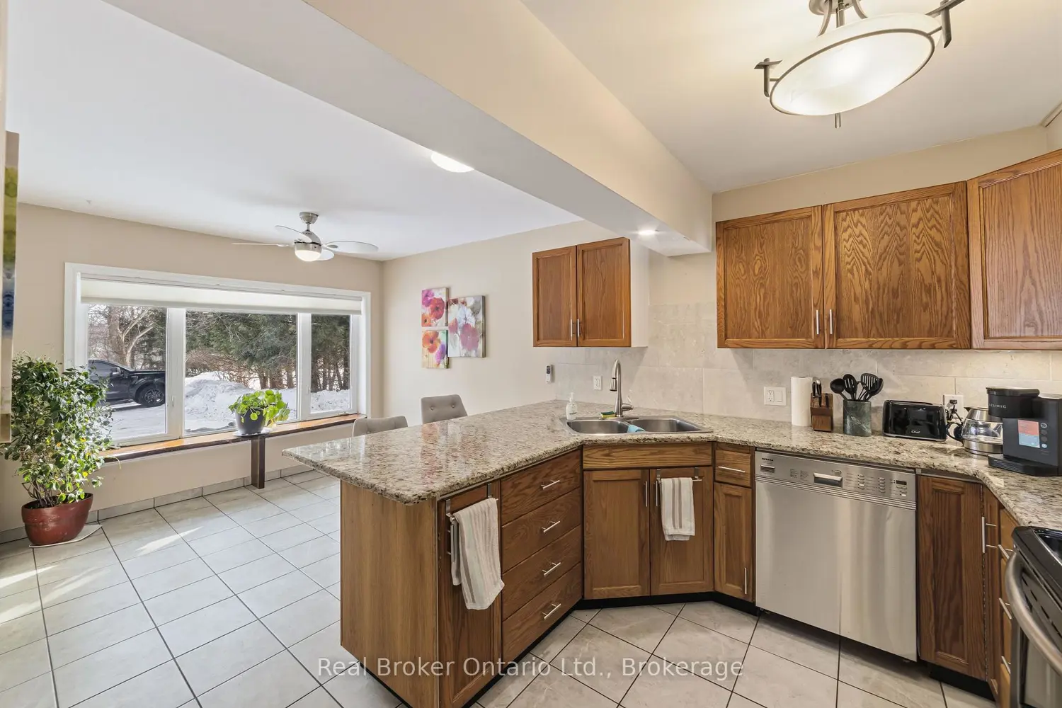Additional image 16 of 295 Brant Road, Brant