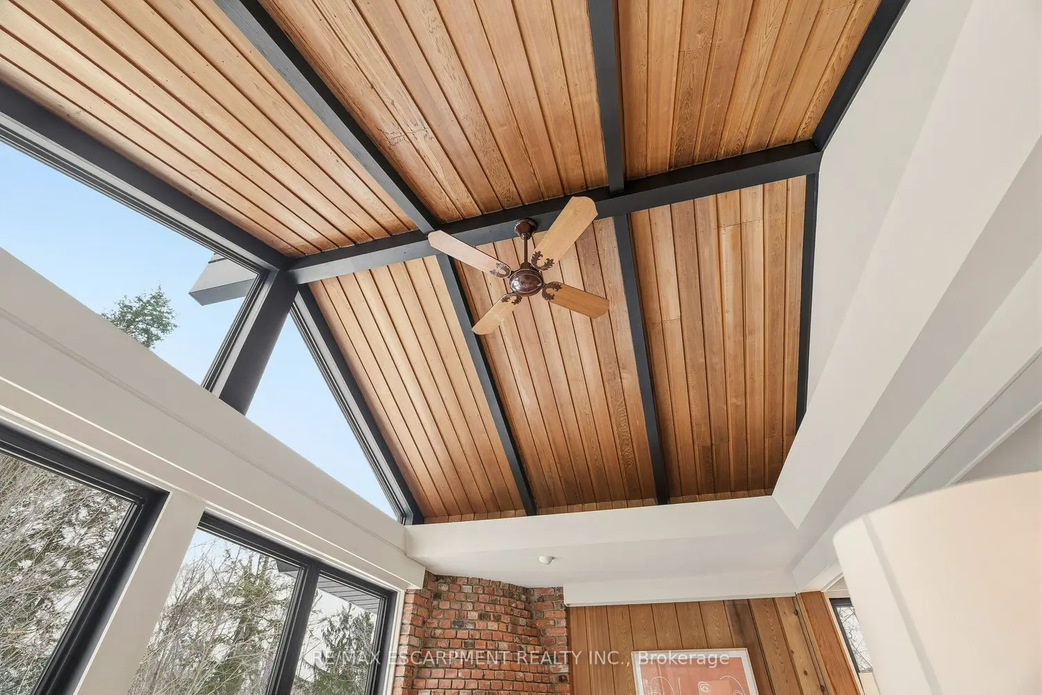 Additional image 10 of 2510 Britannia Road