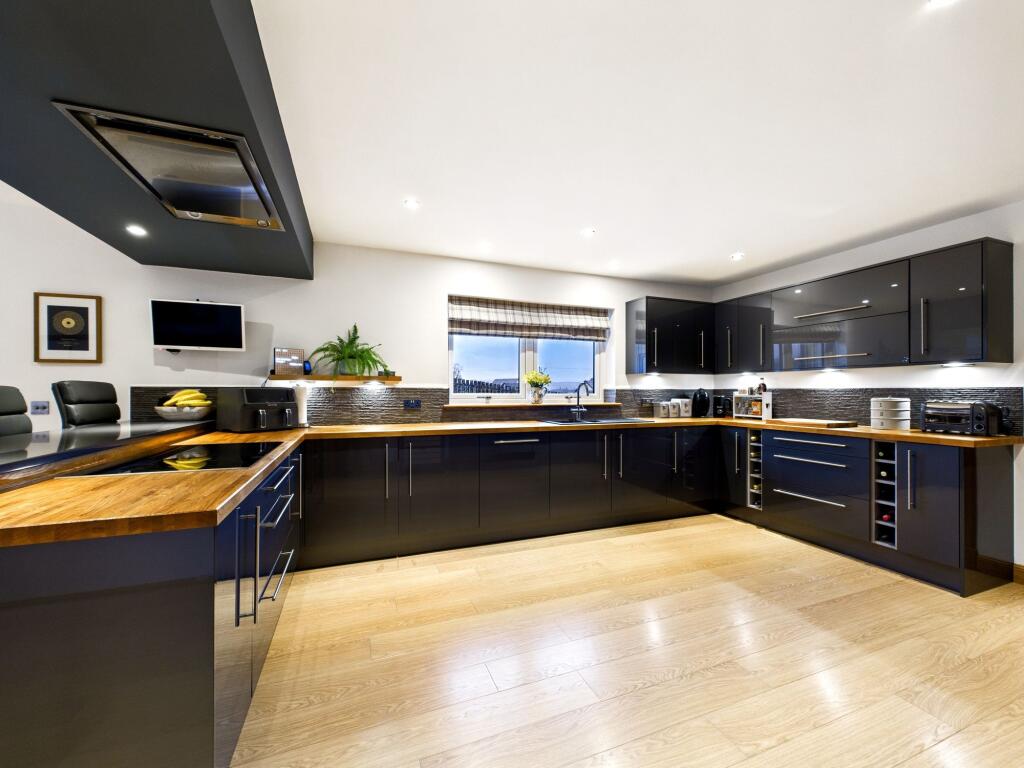 Additional image 8 of Forbes, Alford, AB33