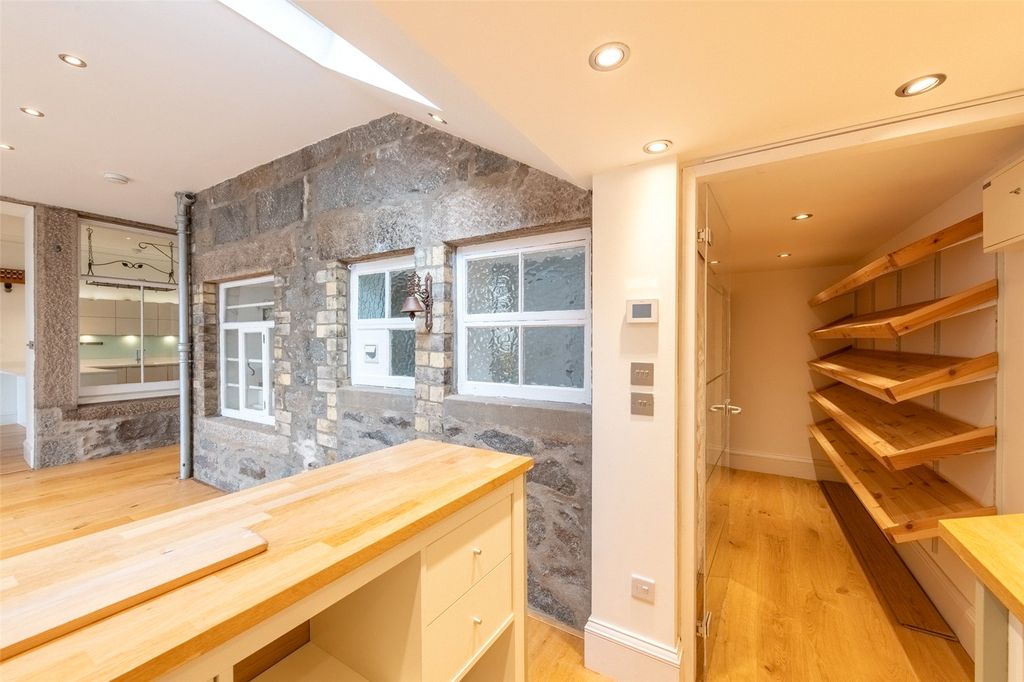 Additional image 16 of 6 bed semi-detached house for sale2 Rubislaw Den North, Aberdeen AB15