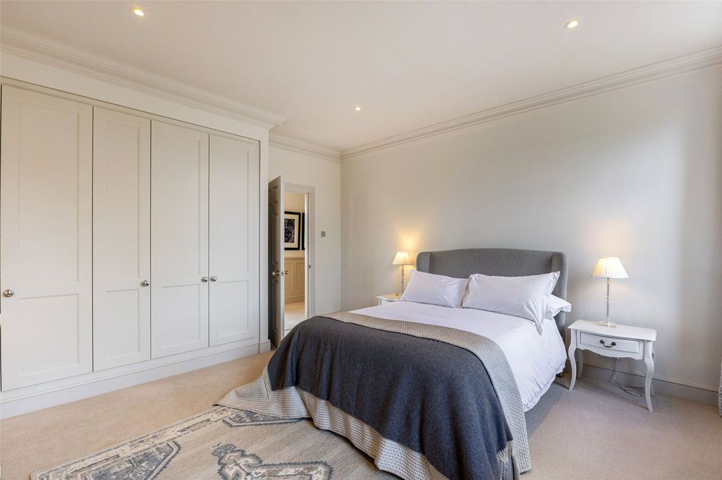Additional image 20 of 7 bed detached house for saleWinkfield Lane, Maidens Green, Winkfield, Berkshire SL4