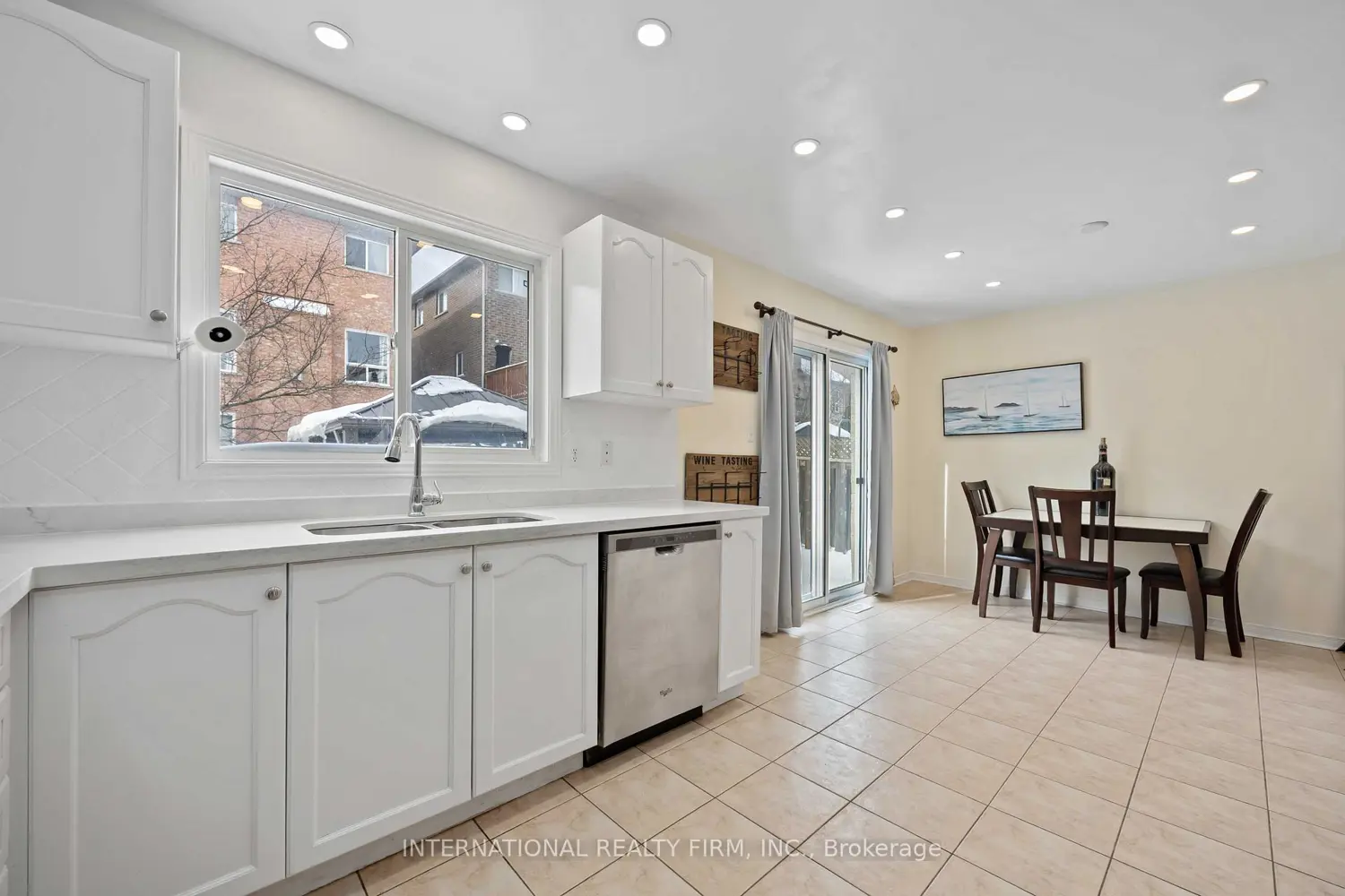 Additional image 10 of 340 Flagstone Way